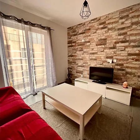 Brick 9 Apartment